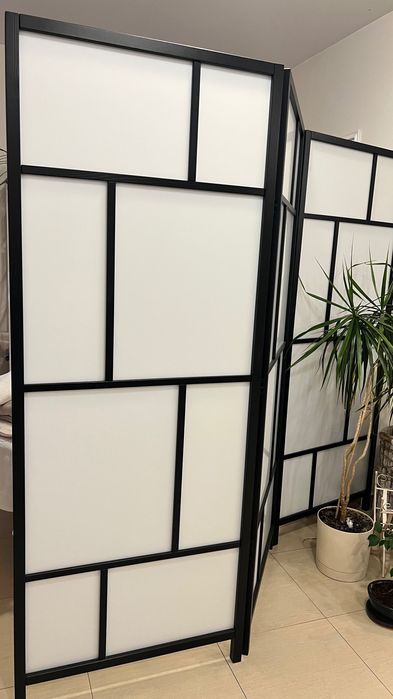 Сгъваем подвижен параван