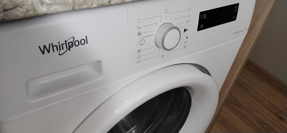 Пералня Whirlpool FWF71483W EU (7 кг, Инверторен мотор) – Отлично състояние
