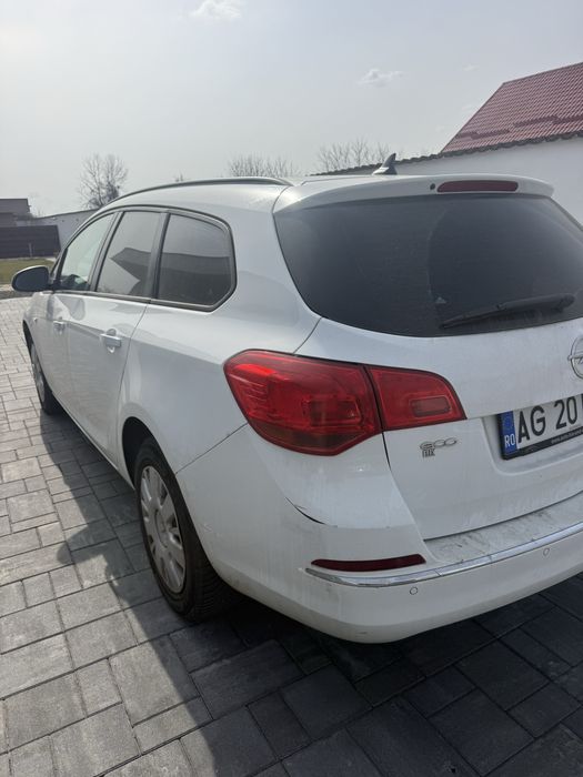 De vânzare  Opel Astra J     euro6
