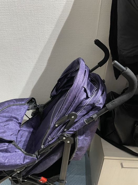 Коляска 8500тг детская