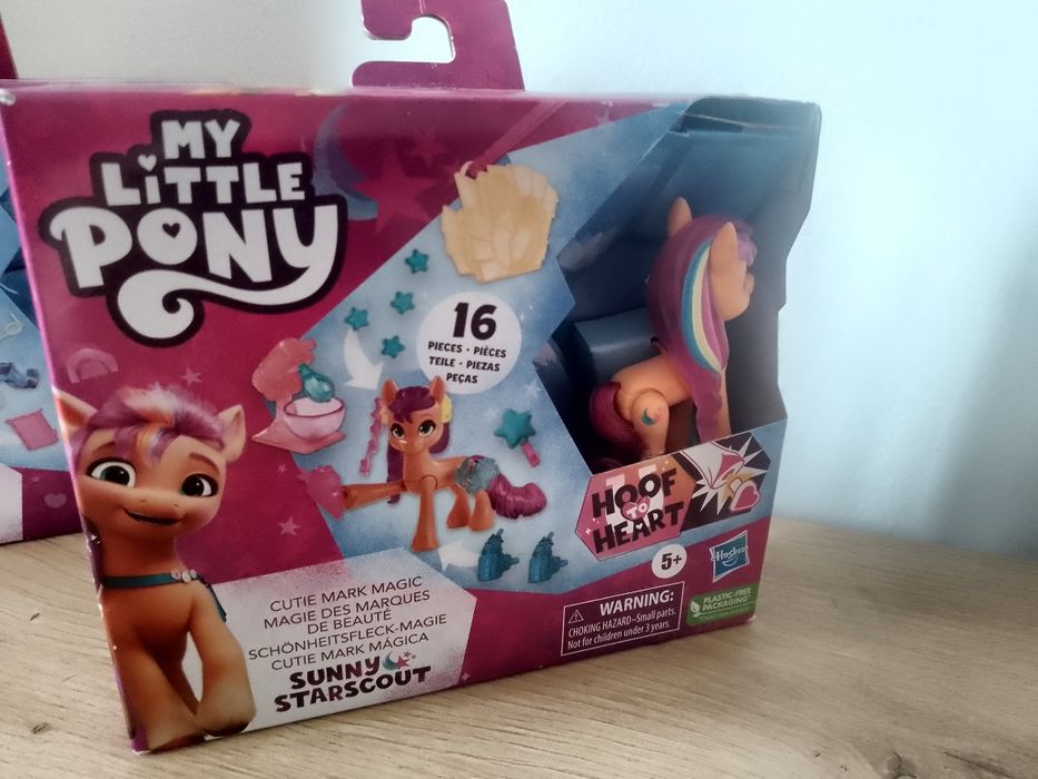 Vand lot cu 2 jucării ponei My Little Pony