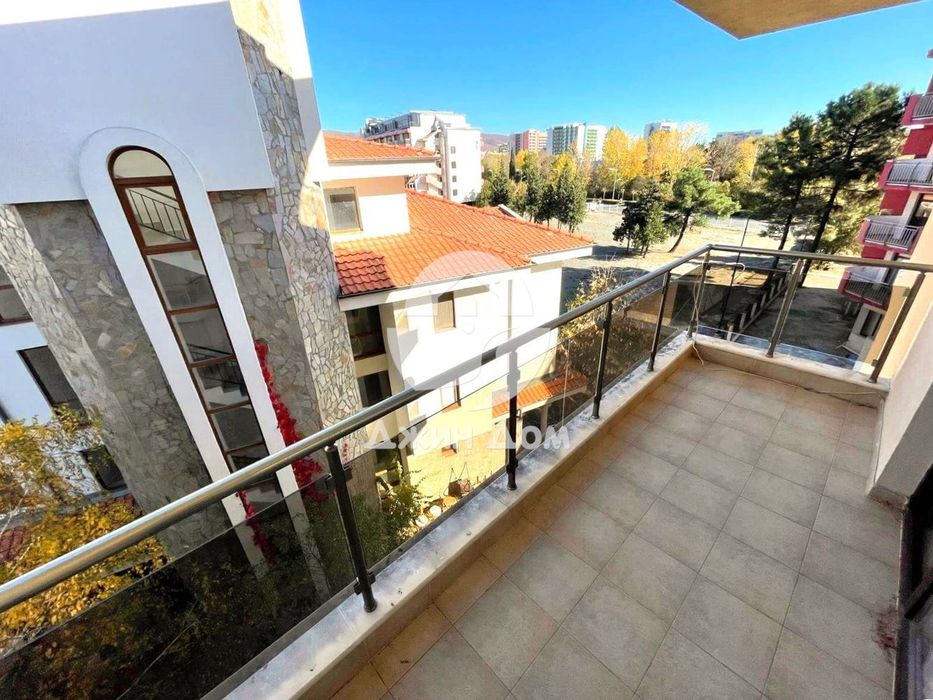 Продава се Тристаен апартамент в к.к. Слънчев бряг - 105 кв.м за 1000 €/кв.м - Снимка #9