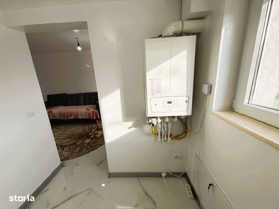 Garsonieră complet renovată, ideală locuință sau spațiu comercial