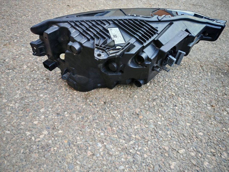 Far Volvo XC60 stare perfecta full led