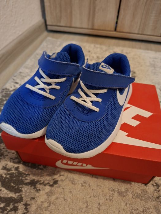 Adidasi copii nike tanjun marimea 27