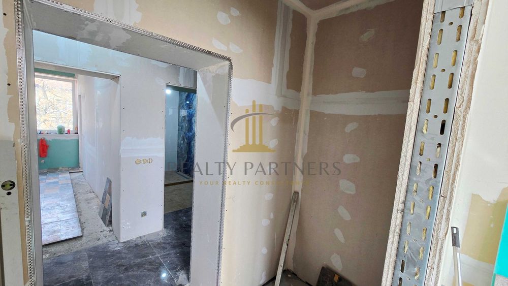 Продава се Тристаен апартамент в Перник, Твърди ливади - 86 кв.м за 1489 €/кв.м - Снимка #21