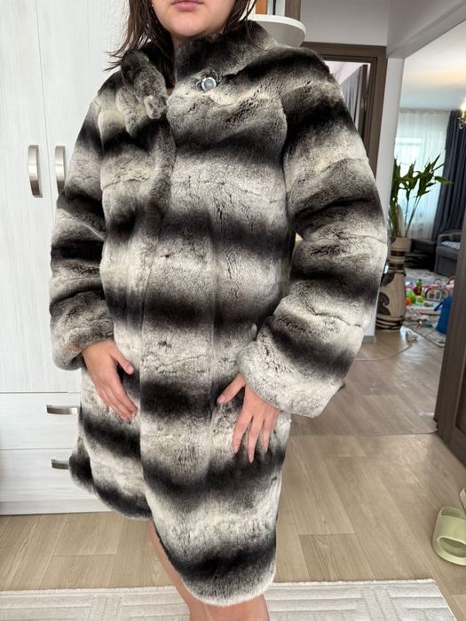 Симпатичная шубка