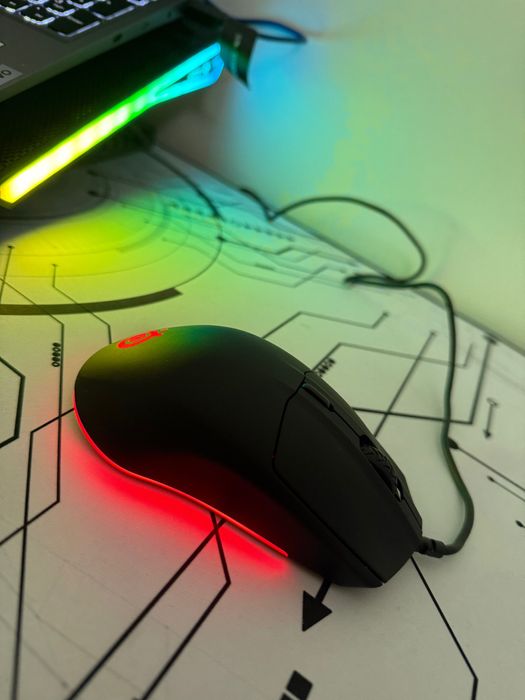 Laptop Gaming Lenovo LOQ 15ARP9 – Ryzen 7 7435HS / RTX 4060 8GB