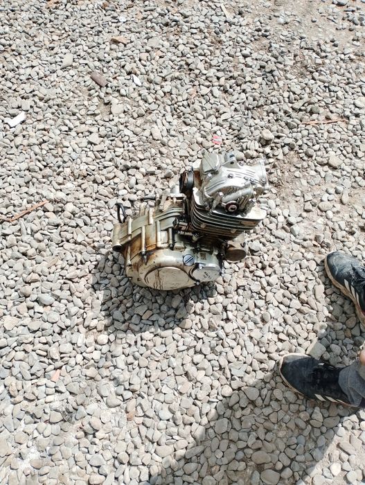 Vând motor de atv 300cc