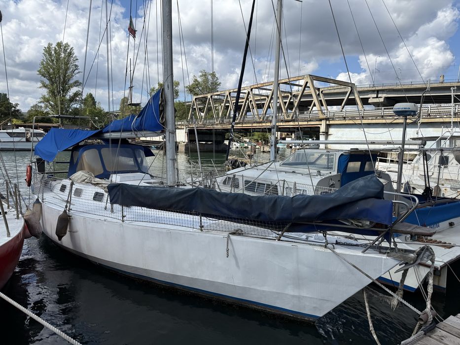 Ветроходна яхта -собствено производство