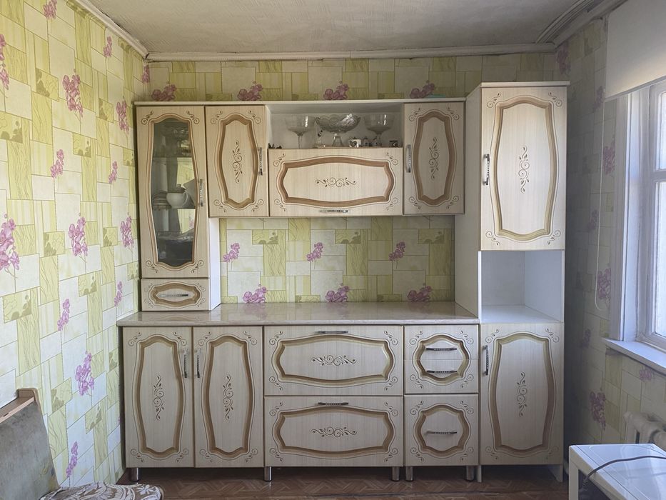 Кухонный гаринитур