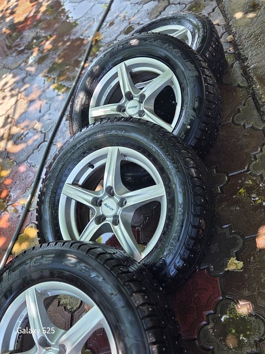 Jante cu cauciucuri 215/65/16 SUV