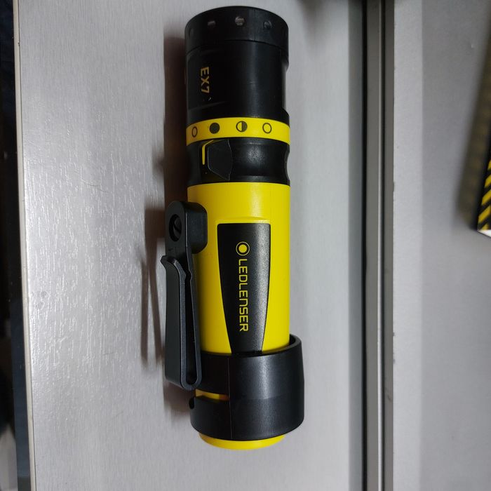 Lanterna LEDLENSER  EX7 ip68