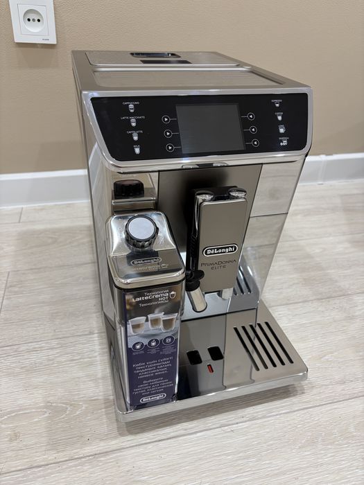 Кофемашина DeLonghi PrimaDonna Elite