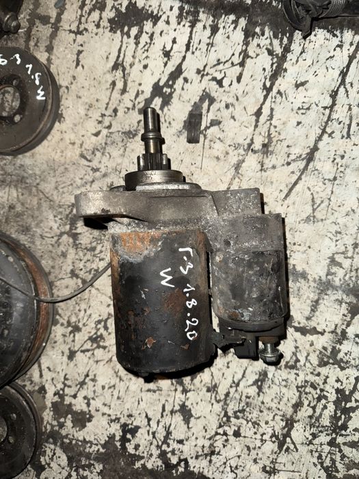 Генератор,стартер гольф 3,пассат б3,ауди с4 привозные