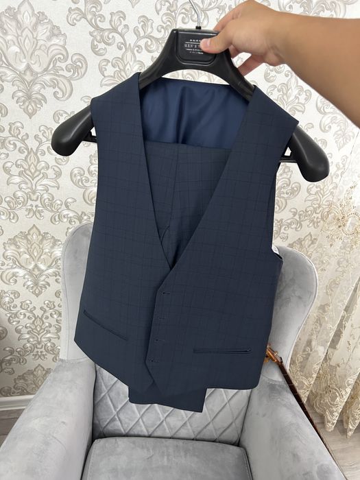 Костюм тройка турецкий