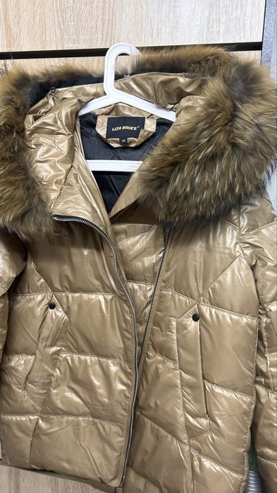 Зимняя куртка пуховик