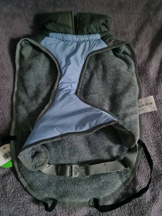 Hainuta pentru catei