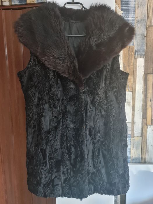 Елек с естествен косъм