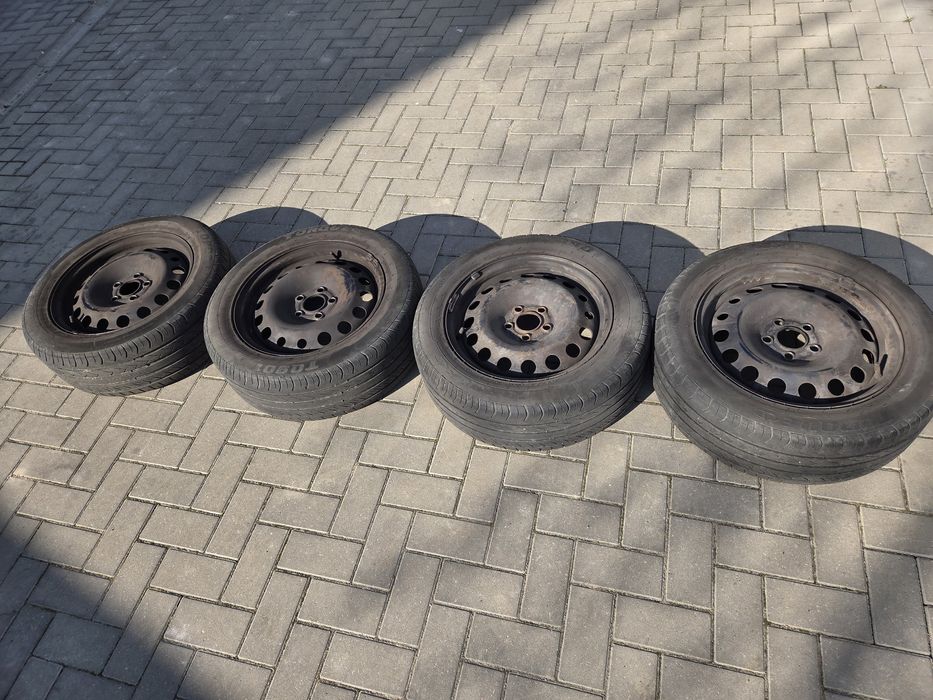 Set roți complete vară Ford Transit Connect – jante + anvelope 215/55 R16