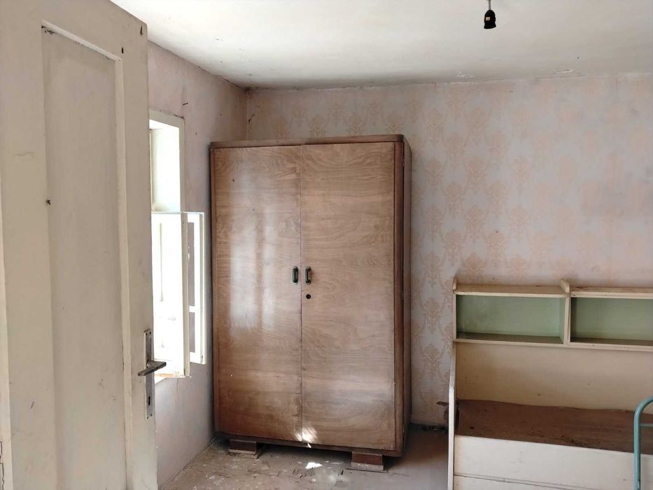 Продава се Къща в с. Пелишат, Област Плевен - 120 кв.м за 175 €/кв.м - Снимка #2