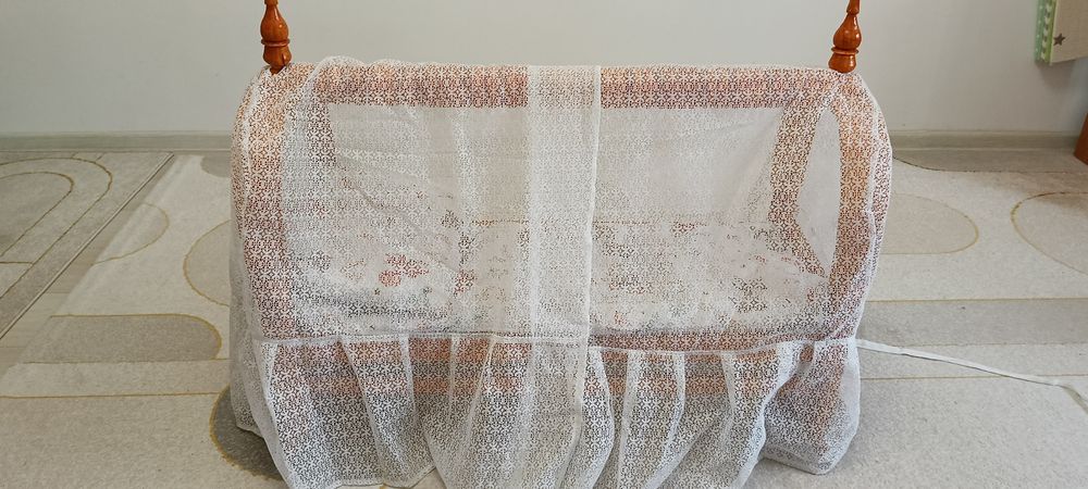 Бесик новый деревянный