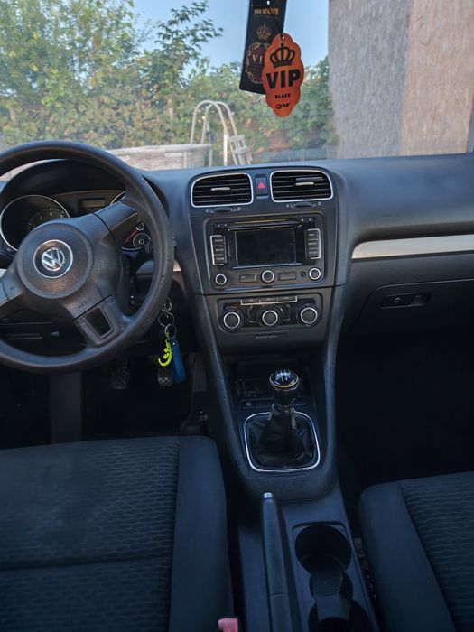 Vând volkswagen golf 6