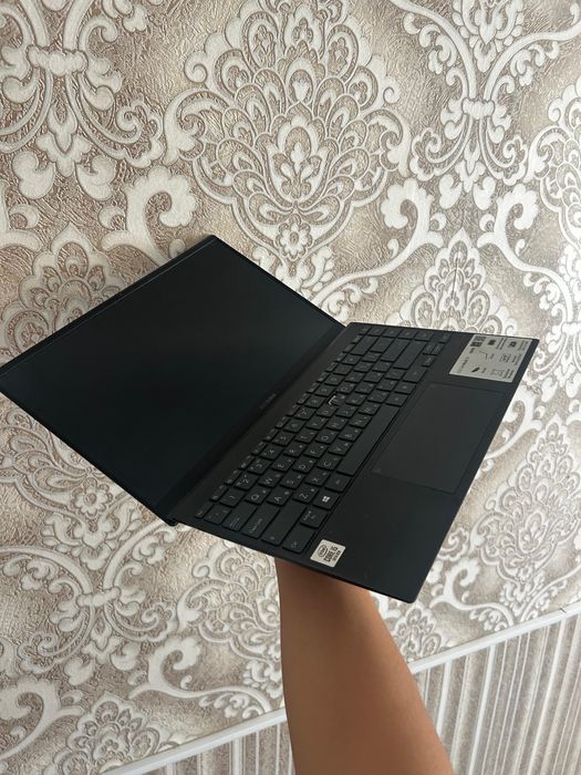 Asus ZenBook 14 Срочно‼️