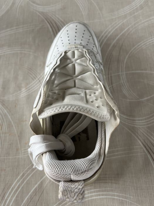 Nike Air Force React