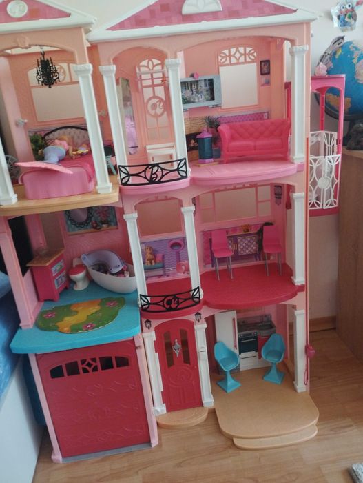 Детска къща на Барби