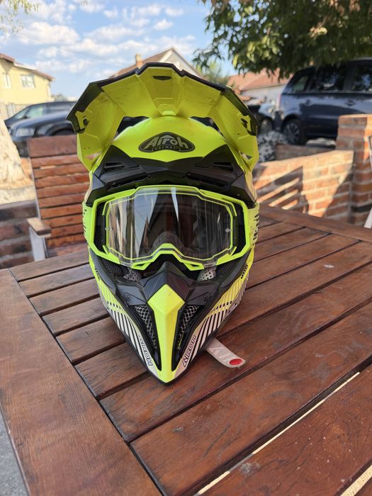 Casca airoh aviator 3
