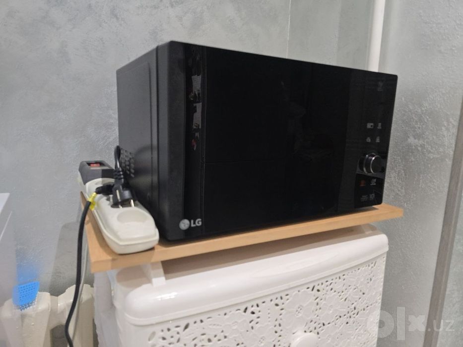 Продам микроволновую печь