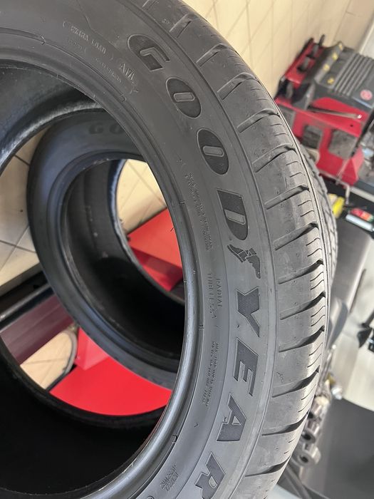 Всесезонни гуми 285/45/20 Good Year