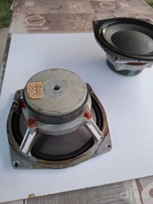 Динамики НЧ от С-90 30гд-2-25, 2шт. в отличном состоянии.