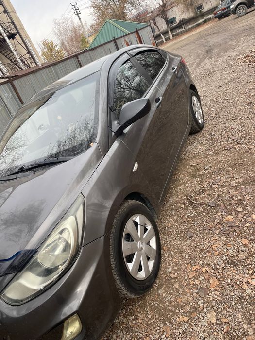 Продам машину Hyundai Accent 2014 г.