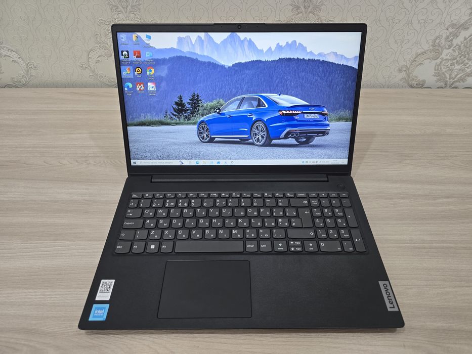Lenovo IdeaPad, Ram 4Gb, SSD 256Gb, Full HD IPS