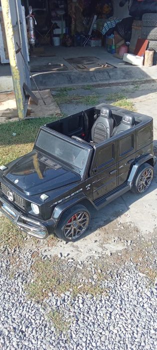 Продам детскую электромашинку