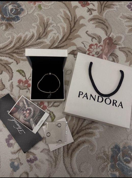 Браслет PANDORA оригинал с шармом