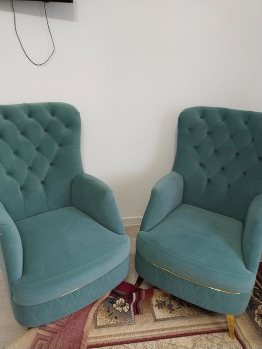 Кресло красивые 2 шт