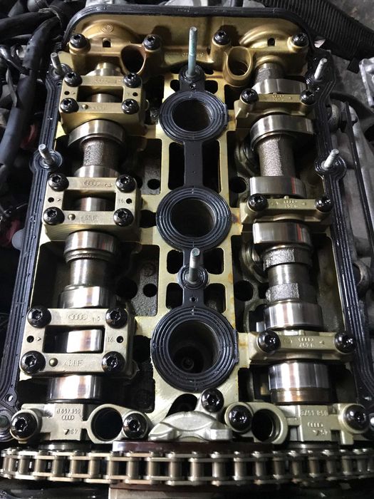 Двигатель Audi ACK 2.8 30V V6