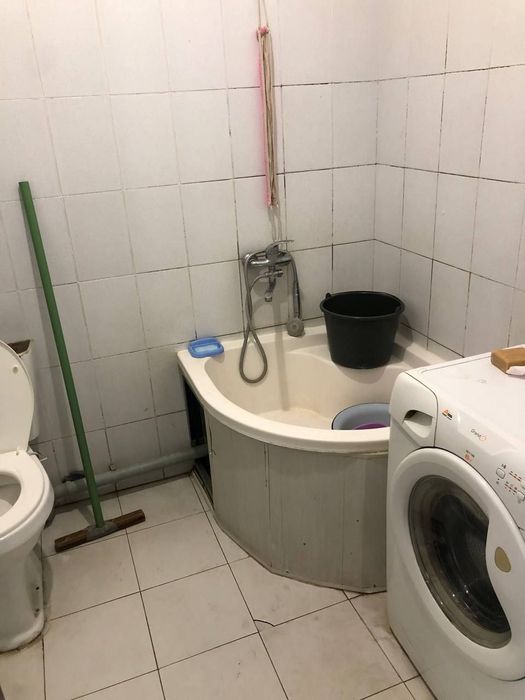 Tosh vil Yangiyoʻl shahrida oʻzimga tegishli yangi qurilgan kvartira..