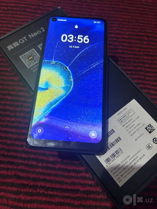 Realme GT Neo 2   8+6/256 Gb bor