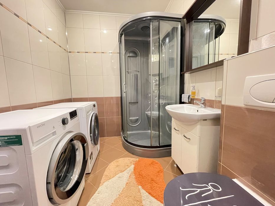 Inchiriez apartament zona Strand Sibiu
