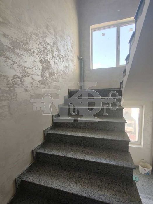 Продава се Двустаен апартамент в Добрич, Христо Ботев - 102 кв.м за 515 €/кв.м - Снимка #9