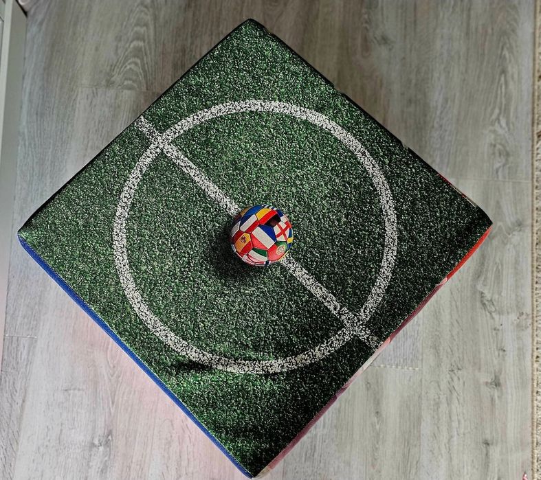 Детска футболна табуретка