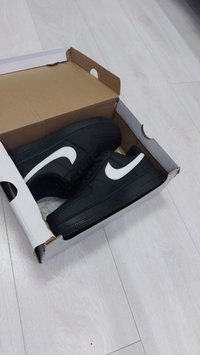 Продам Nike Air Force 1