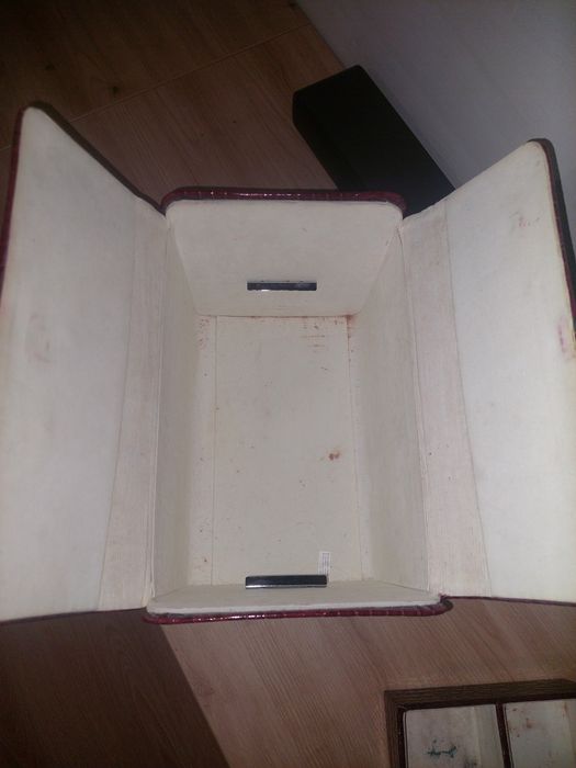 Geanta machiaj si cosmetice