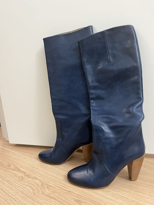 Продам женские сапоги