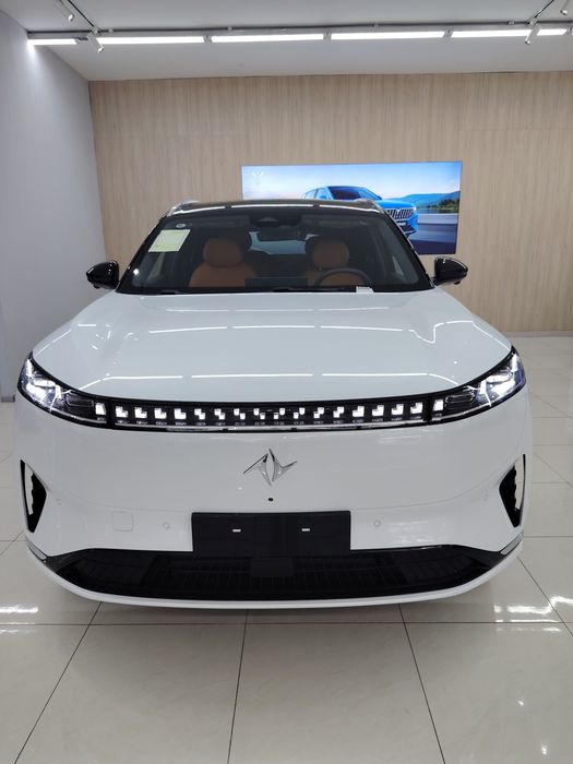 DONGFENG 008 GIBRID ULTRA 210km 2026yil