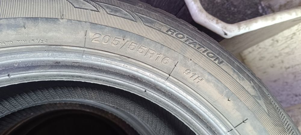Шины зимние 205/55/16